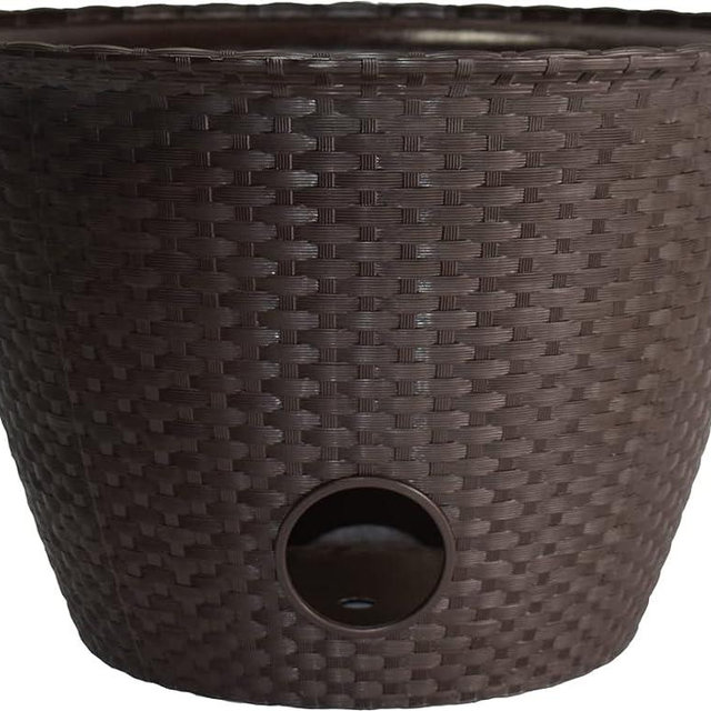 The HC Companies Woven Garden Hose Pot - Durable Lightweight Decorative Hose Pot for Yard, 100-Foot Capacity Hose Storage, Chocolate