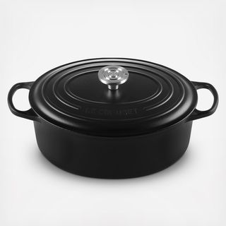 Signature Oval Dutch Oven