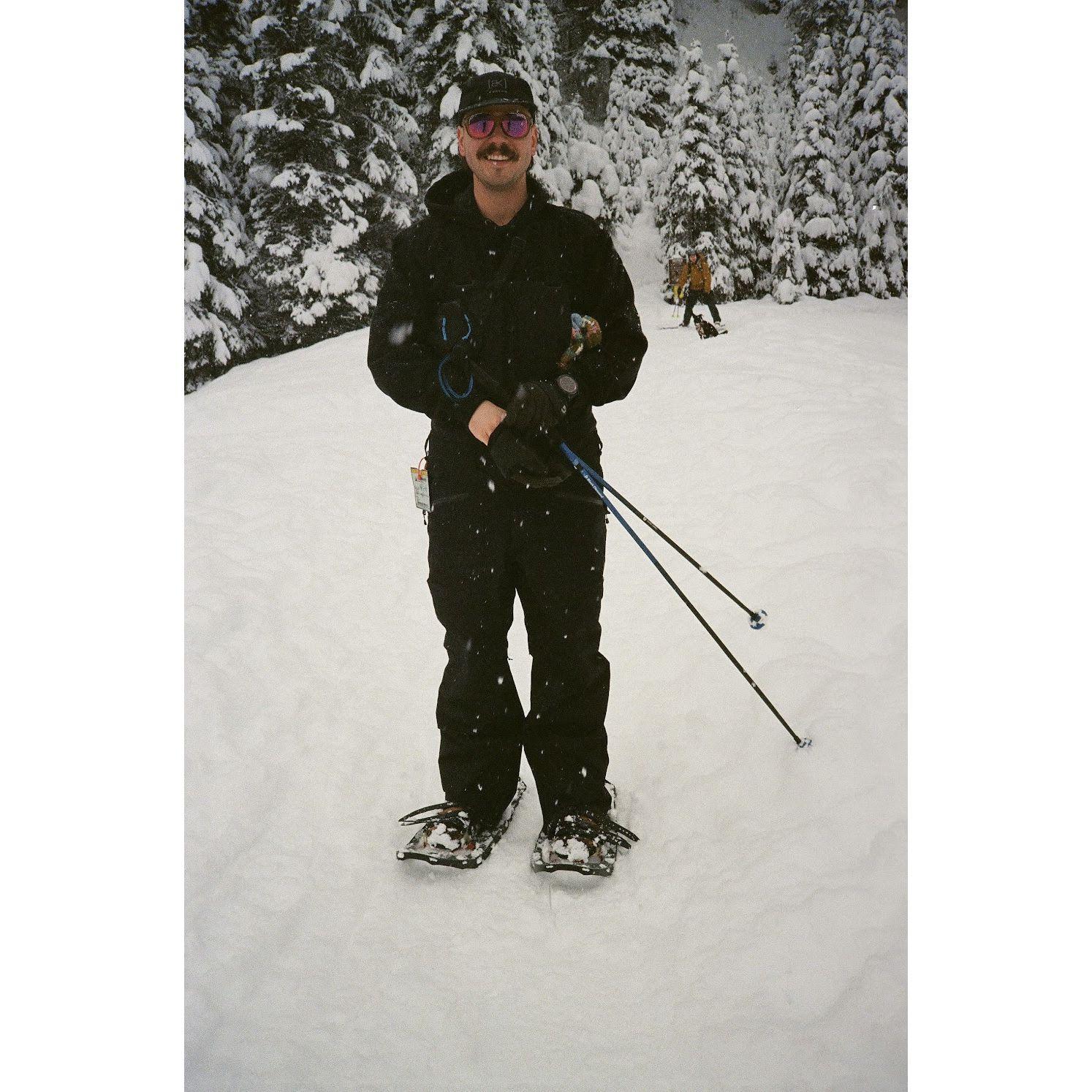 snowshoeing together at manning park