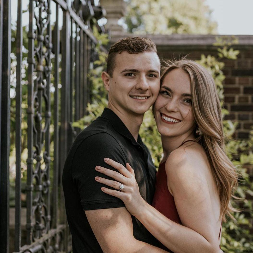 Engagement Photos - Mellon Park