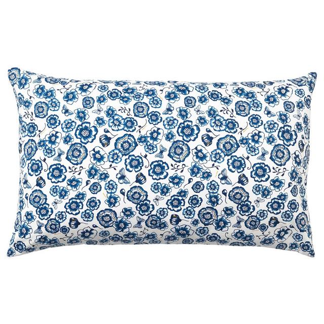 SÅNGLÄRKACushion, flower, blue white26x16 "