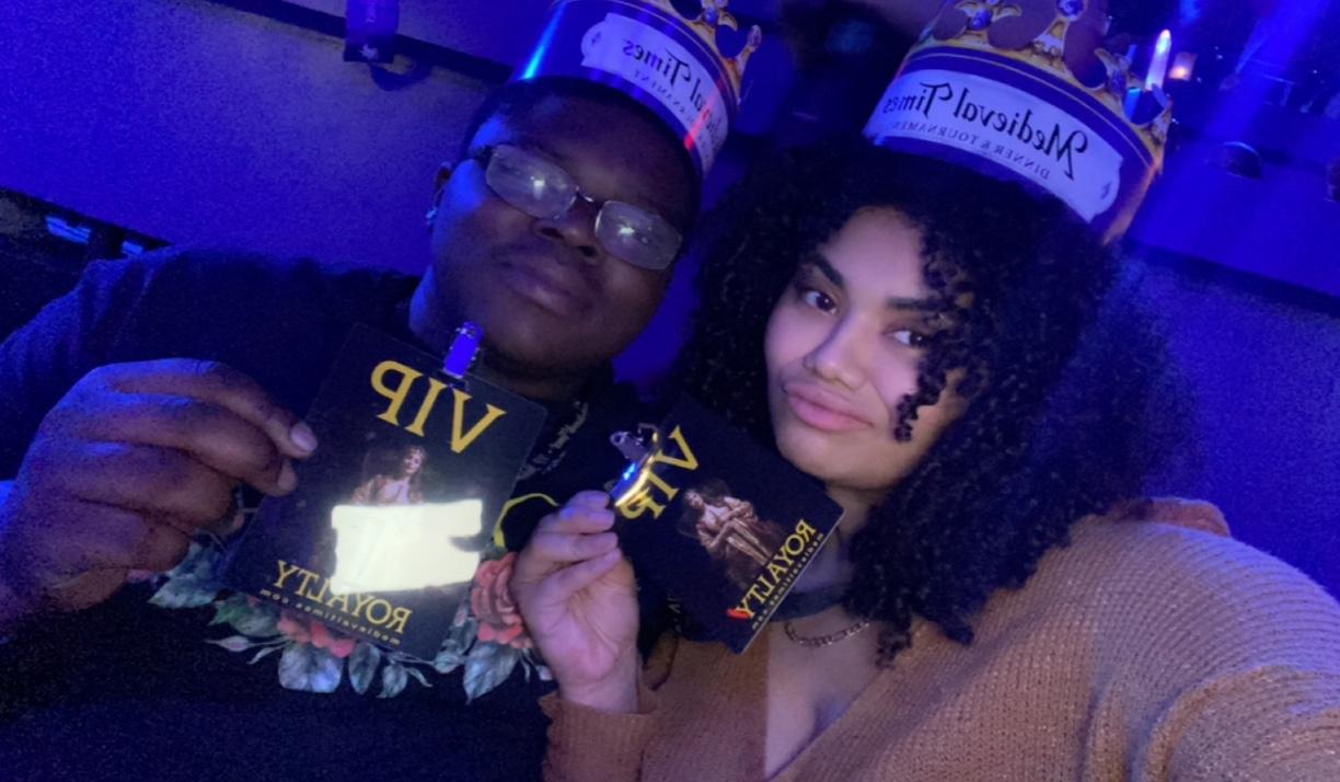 The Wedding Website of Costadina Kekempanos and Craig Pender