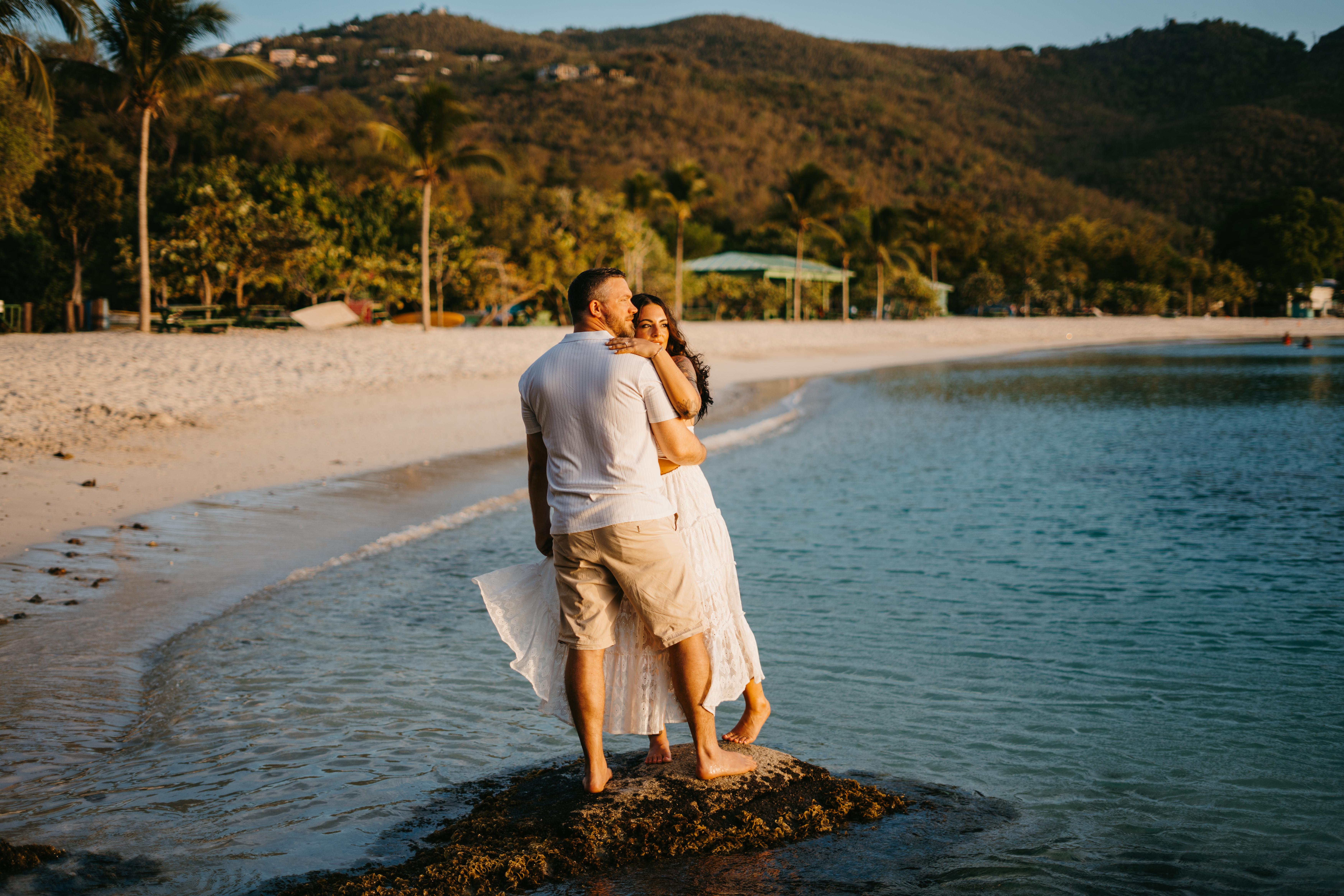 The Wedding Website of Melissa Holmes and Christopher Horton