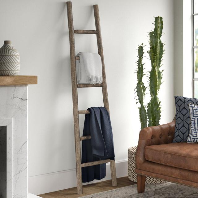 Wooden 6 ft Blanket Ladder