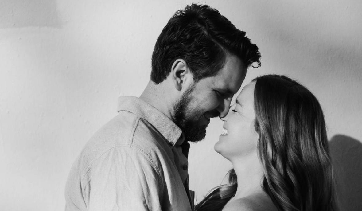 The Wedding Website of Kelsey Theisen and Gregory Hynes