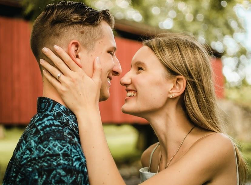 The Wedding Website of Victoria Buterbaugh and Devon Joerger