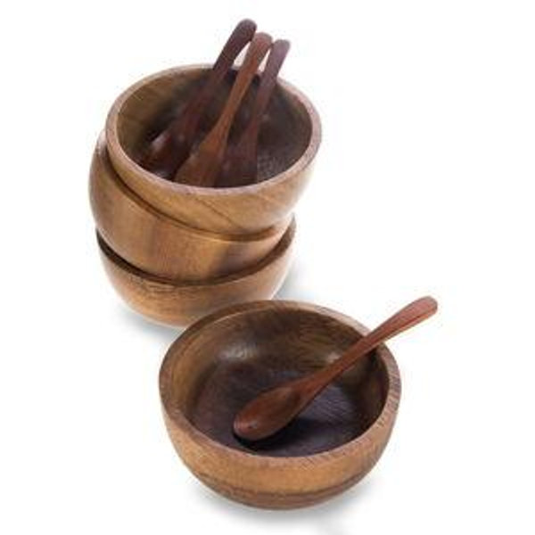 Small Round Wood Bowls 4 Pcs 2¾" Diameter Stackable Acacia Wooden Bowl Set with 4 spoons for serving salad salsa dip sauce snack rice pasta cereal fruit Decor Tableware Side Dish Sets