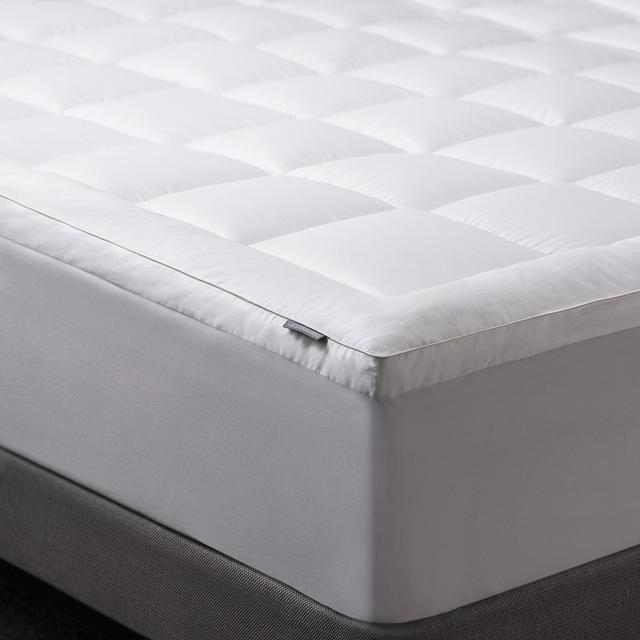 Bloomingdale's My Plush Mattress Topper, Queen