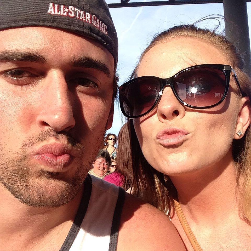 Can't go to a concert without taking a selfie