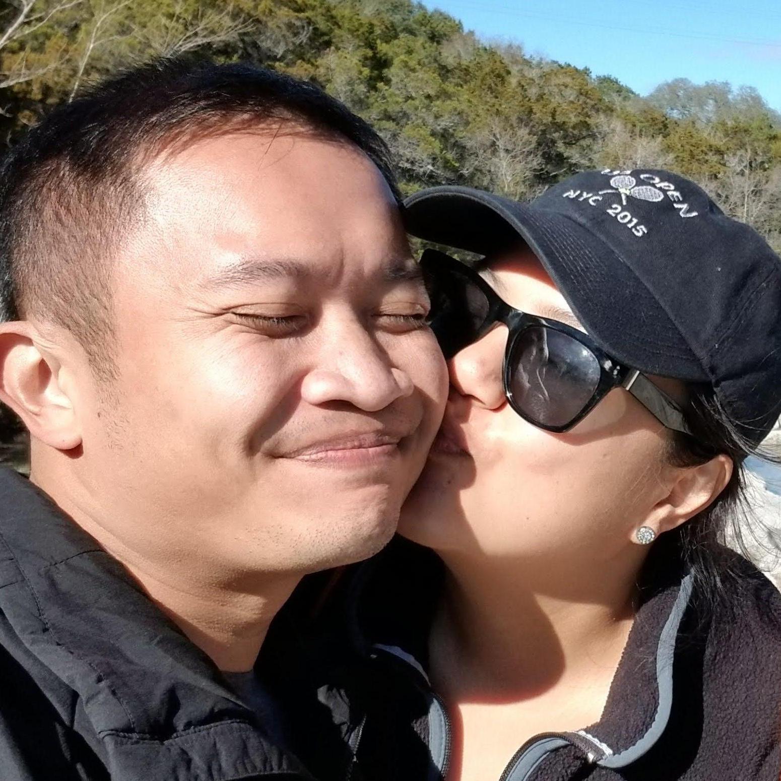 New Year's Day kiss at the Greenbelt