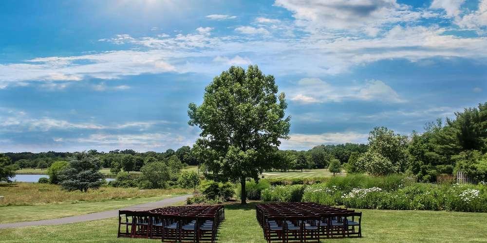 The Wedding Website of Stephanie Nielsen and William Boucher