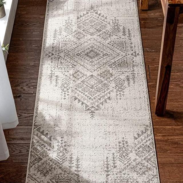 Well Woven Anita Beige Tribal Medallion Runner Rug 2x7 (2'3" x 7'3")