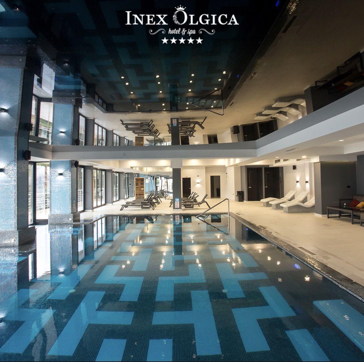 The Wedding Website of Neil Sakiri and Melis Ayasgil