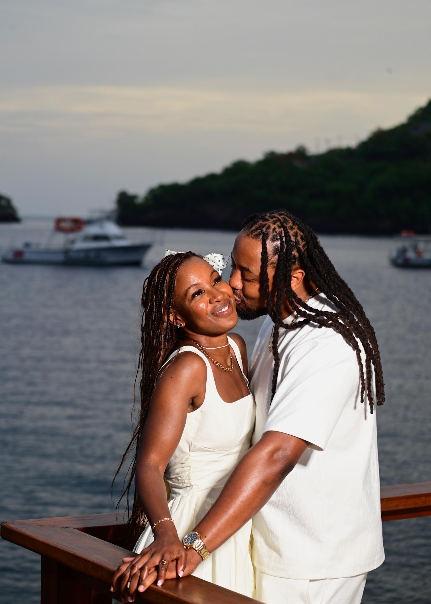 The Wedding Website of Jillian Weir-Reeves and Malachi Kimble