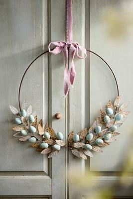 Robin’s Egg Laurel Wreath