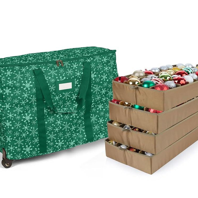 Covermates Keepsakes Rolling Adjustable Ornament Storage Bag – Heavy-Duty Polyester, FlexGrid Trays & Padded Dividers – Protective Holiday Organizer with Wheels, Handles & ID Window, Green Snowflake