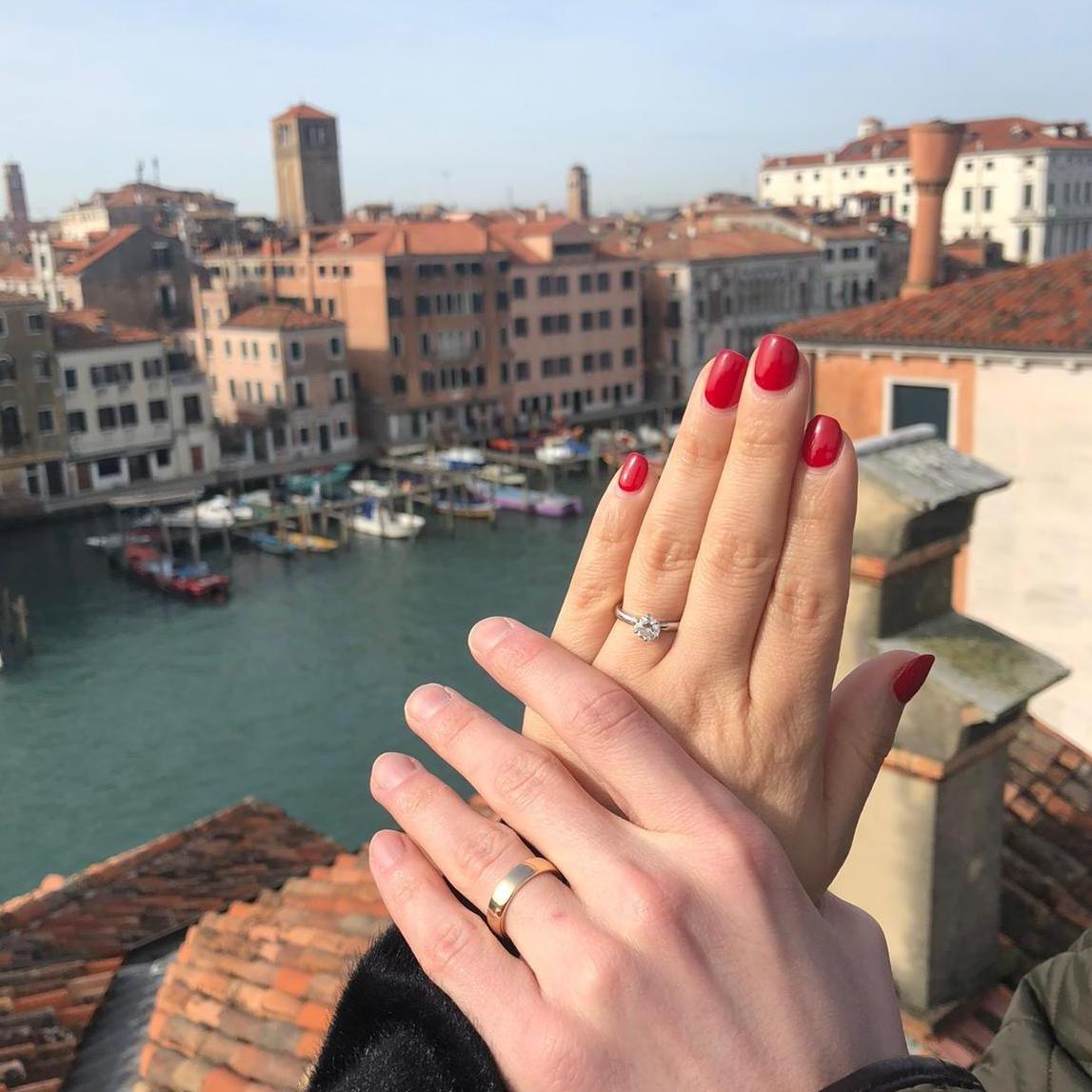 Sonia proposed back to Tobias in Venice 2020