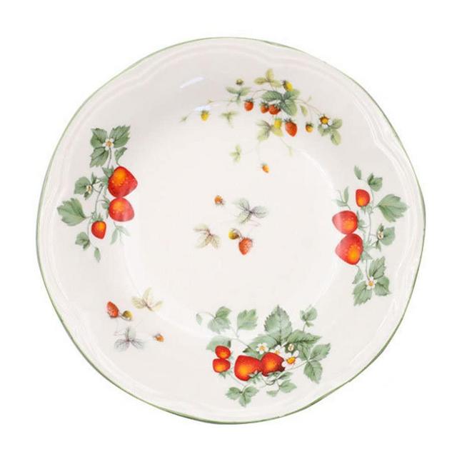 RockTrend Retro Strawberry Pattern Ceramic Dinnerware Set - Steak, Salad, Dessert Plates