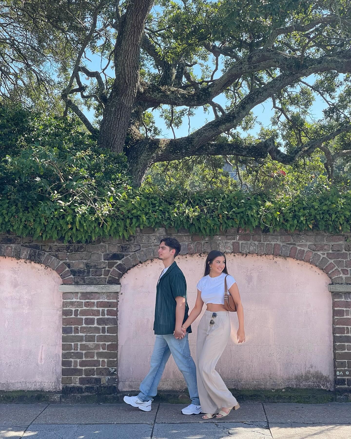 The Wedding Website of Elizabeth Bree Lasater and Laurence Alexander León