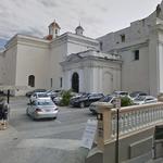 Valet parking justo frente Hotel El Convento