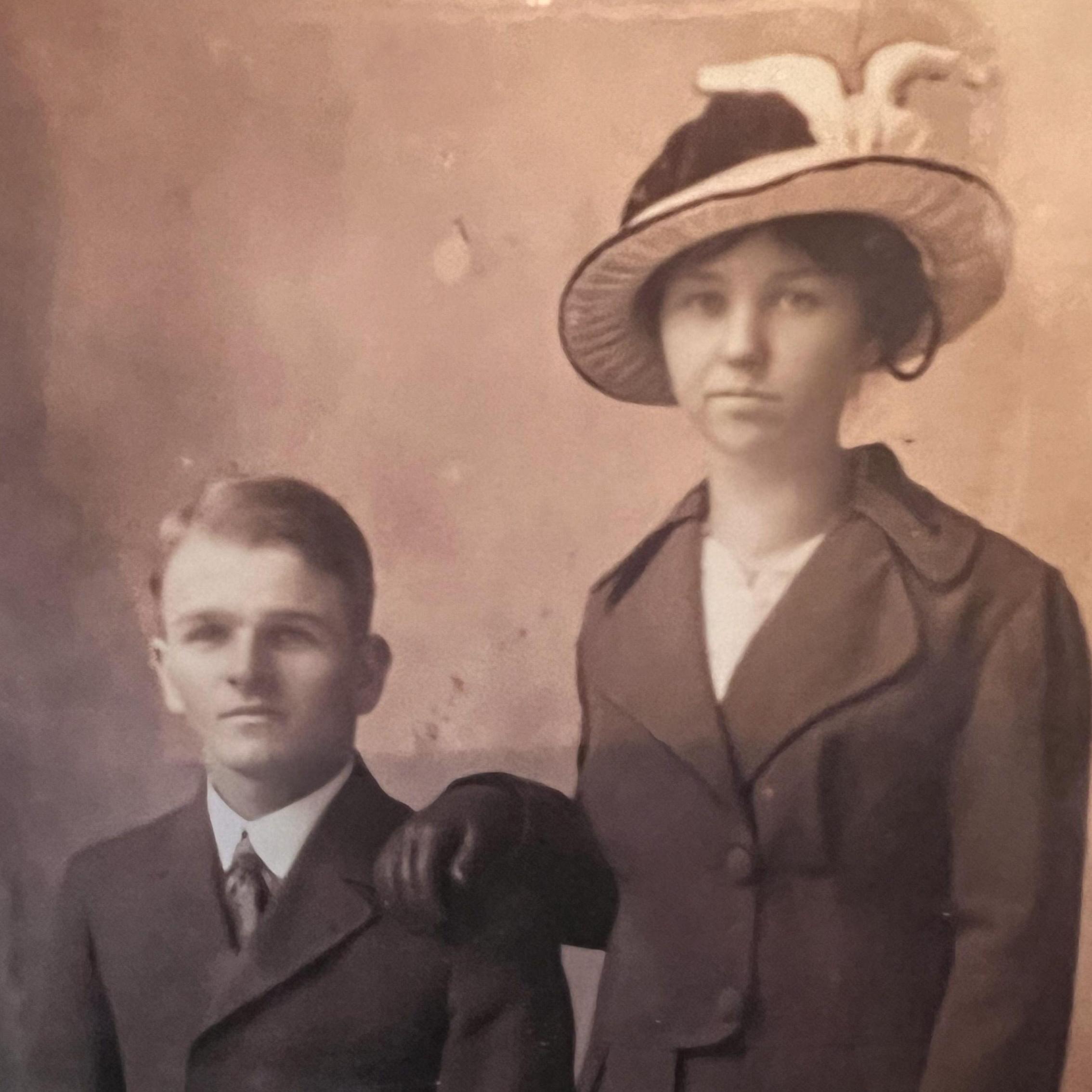 Fanny and Homer Beeler. The groom’s great, great grandparents.