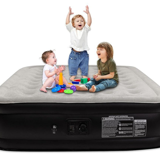 Oqsonwu Air Mattress 16" air Mattress Queen with Built in Pump, Foldable Portable Queen air Mattress, 660 lbs Weight Capacity Twin air Mattress Suitable for Guests, Indoors and Camping-Honeycomb