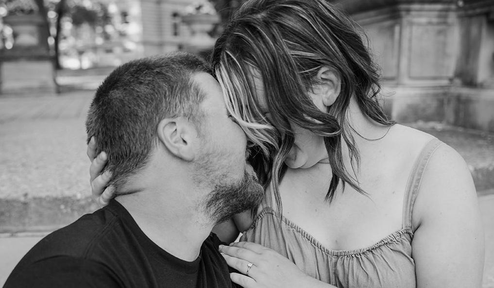 The Wedding Website of Lanie Goldsberry and Karson Kuhn