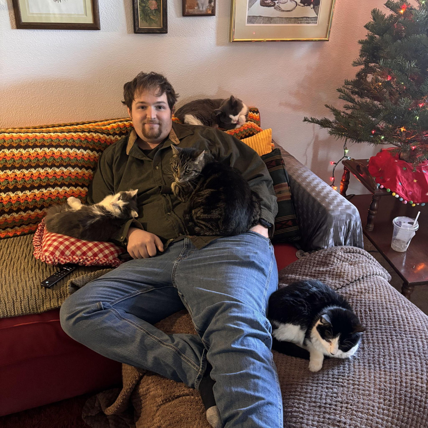 Nathaniel with his 4 children. December 2025.