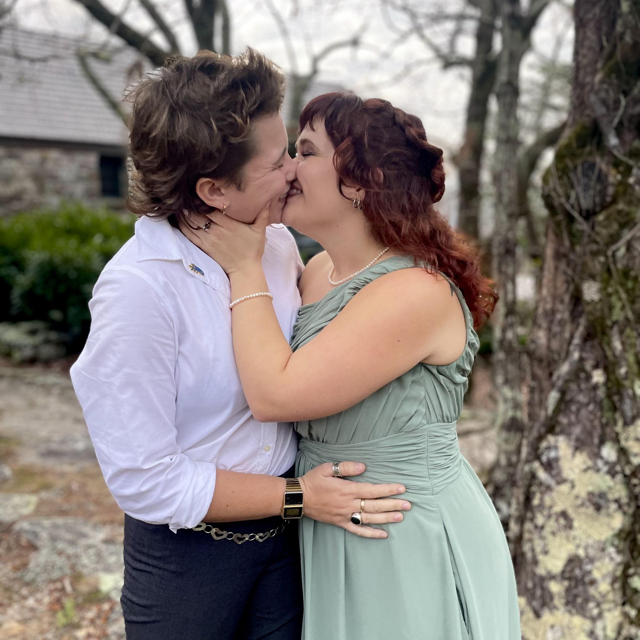 Bald Rock Mountain Lodge, circa 2022. Abigail's best friend's wedding.