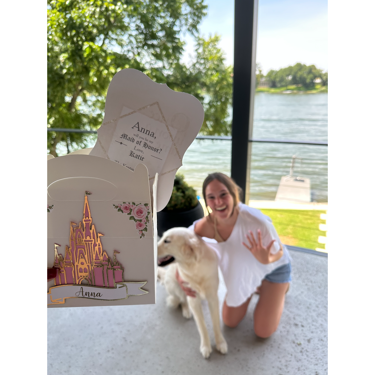 Anna said yes to be MOH!
