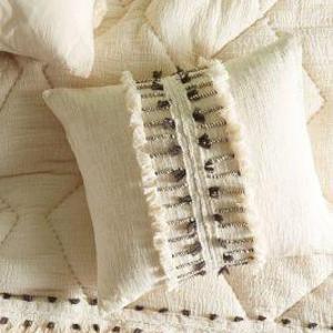 Tufted Pointilliste Euro Sham