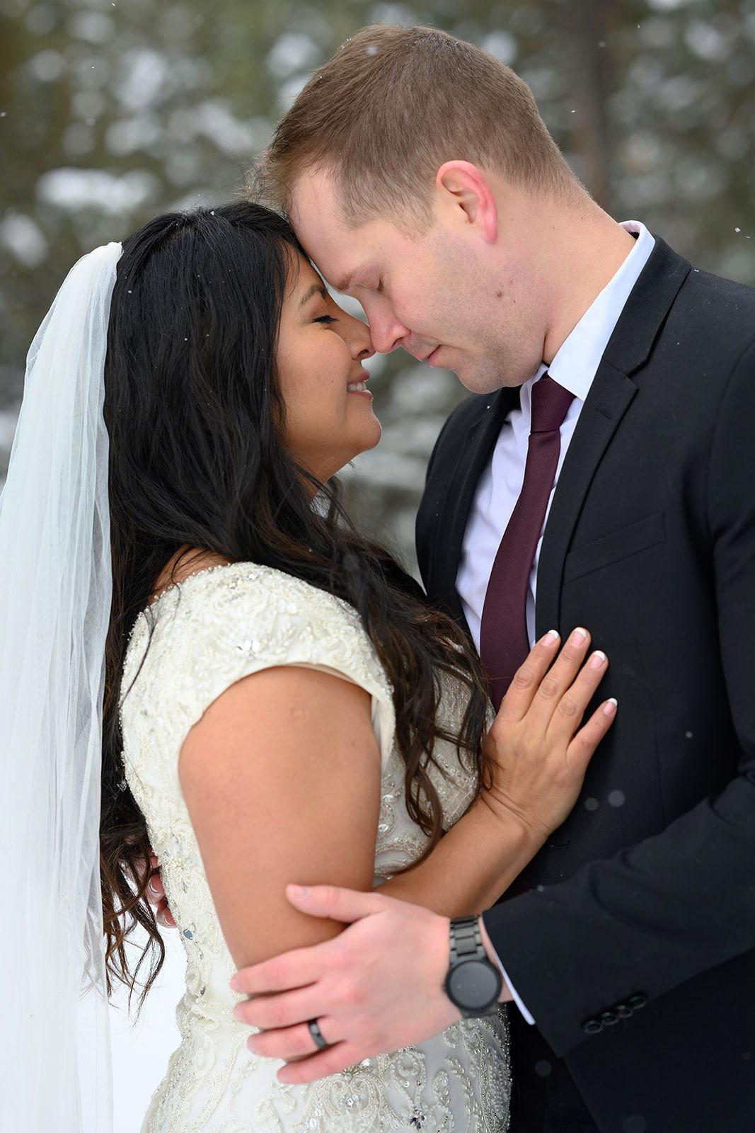 The Wedding Website of Nena Picuasi and Stephen Goodrick