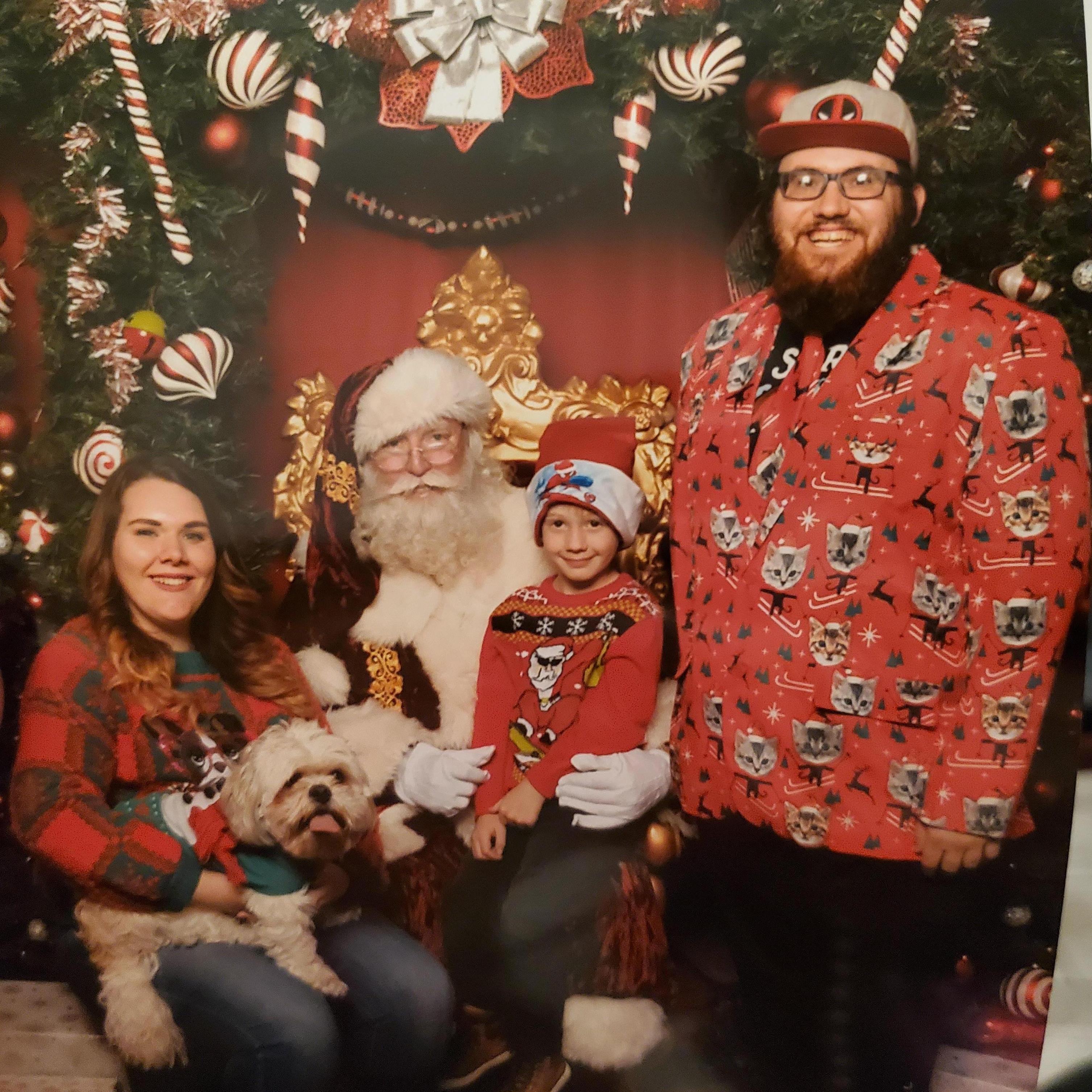 Our first professional xmas picture! <3