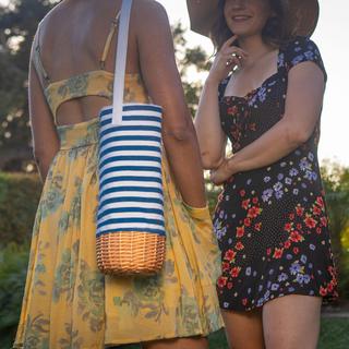 Malbec Insulated Canvas and Willow Wine Bottle Basket