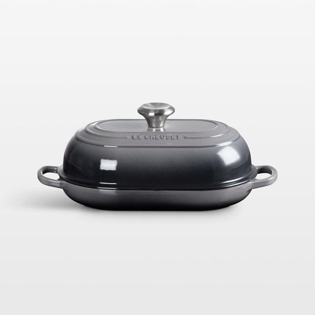 Le Creuset ® Signature 11.5" Oyster Oval Bread Oven