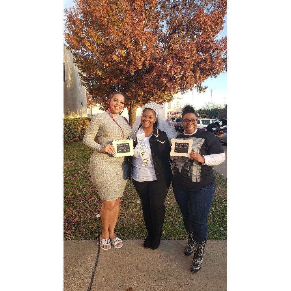 Maid of Honor Asha and Bridesmaid Ashley’s proposals