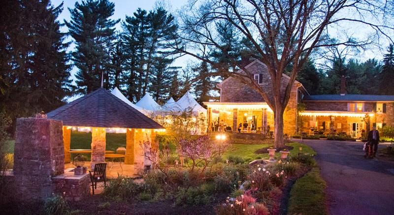 The Wedding Website of Lauren Kraft and Edin Ibric