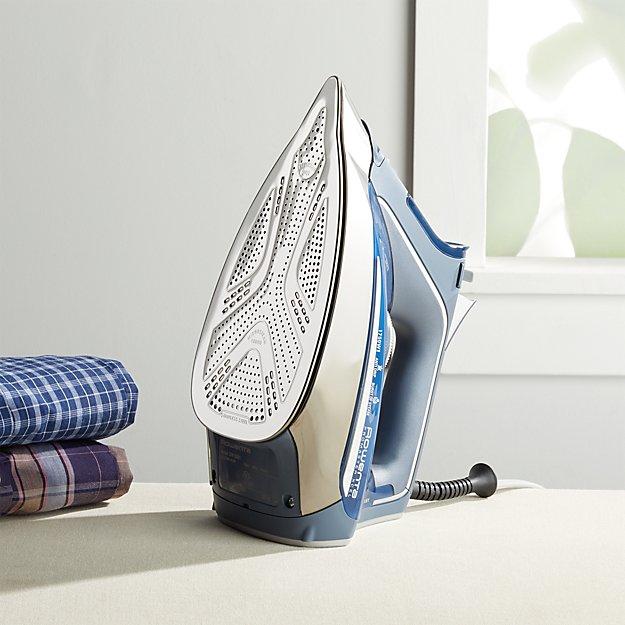 Rowenta ® Pro Master Xcel Steam Iron