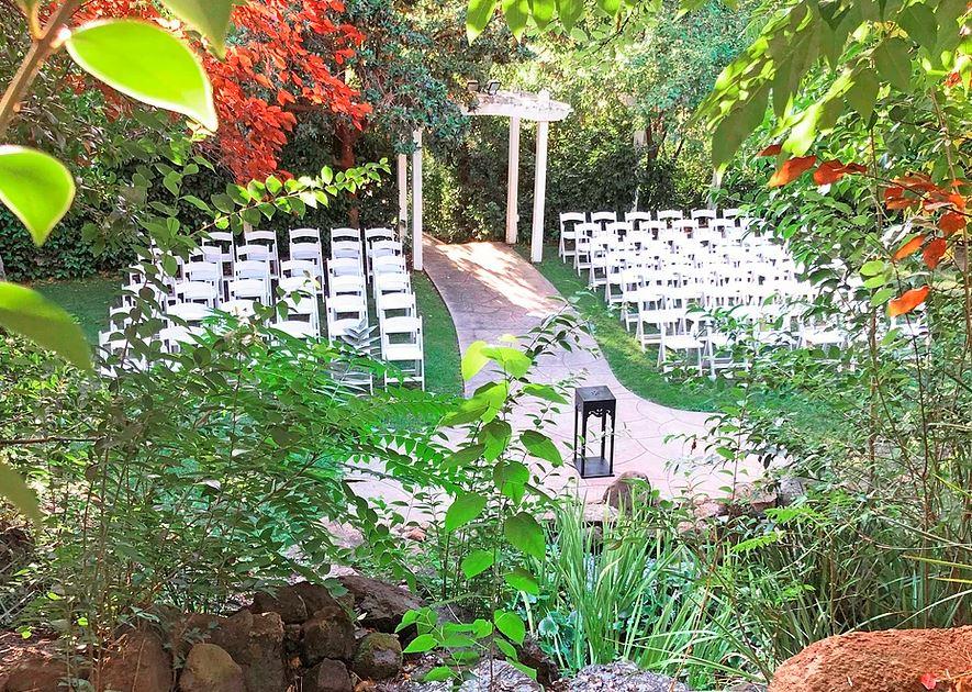 The Wedding Website of Kayla Raymond and Mike Hackett