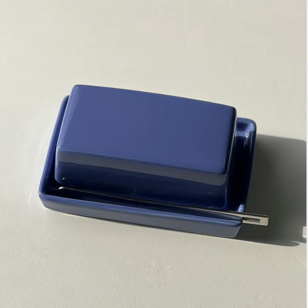 Butter Dish in Blueberry