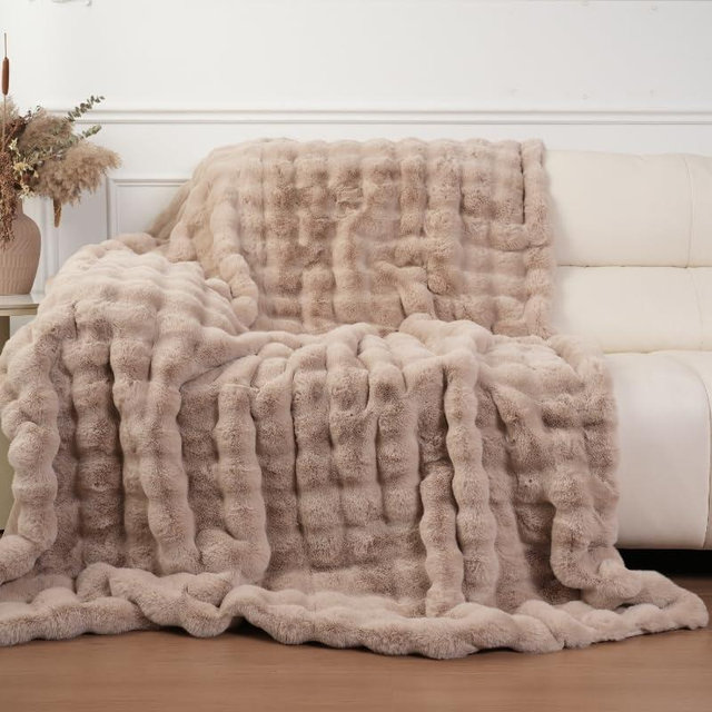 Super Comfort Oversized Warm Thick Bubble Luxury Plush Rabbit Faux Fur Throw Blanket, Fluffy Blanket,Soft Cozy Blanket for Couch Chair Bed Sofa Living Room (Wheat, 50inX60in)