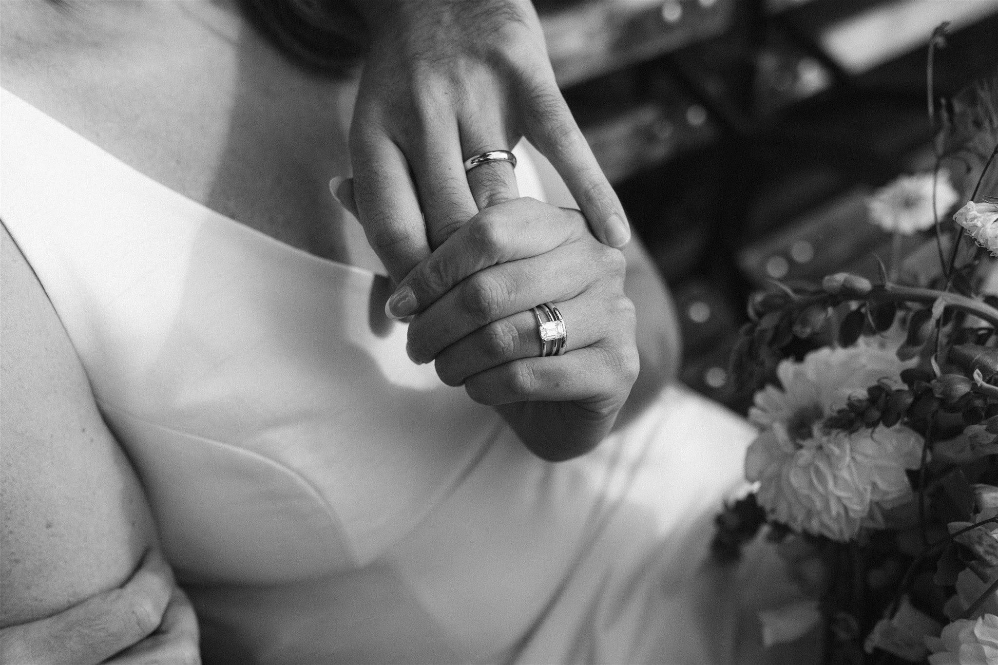 The Wedding Website of Lauren Greenfield and Josh Greenfield