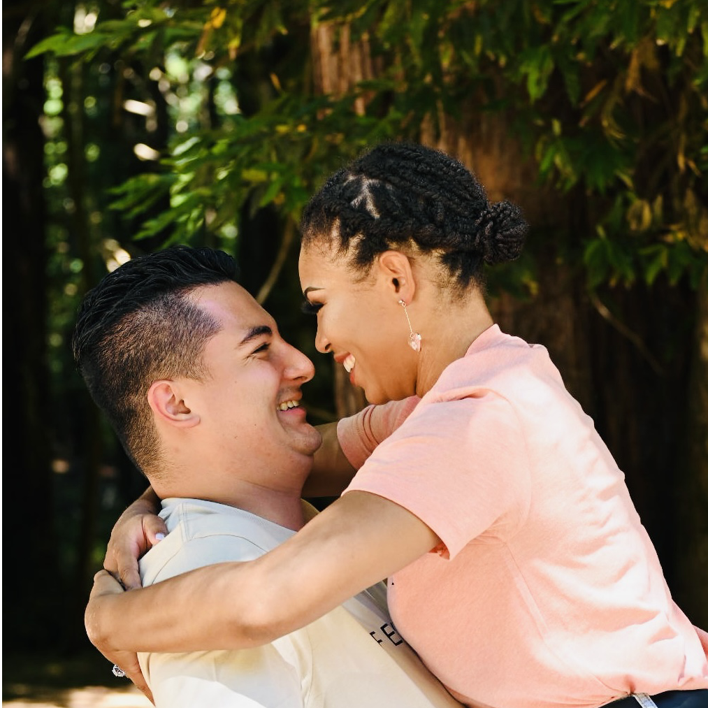 Josh: "I got you now...tehehe"
Jocelynn: "Please don't drop me"