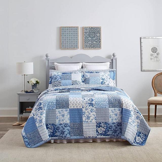 Laura Ashley Home - Queen Quilt Set, Reversible Cotton Bedding with Matching Shams, Pre-Washed Home Decor for Added Softness (Paisley Patchwork Blue, Queen)