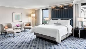 The Wedding Website of Gloria Powell and Lee Buoy II