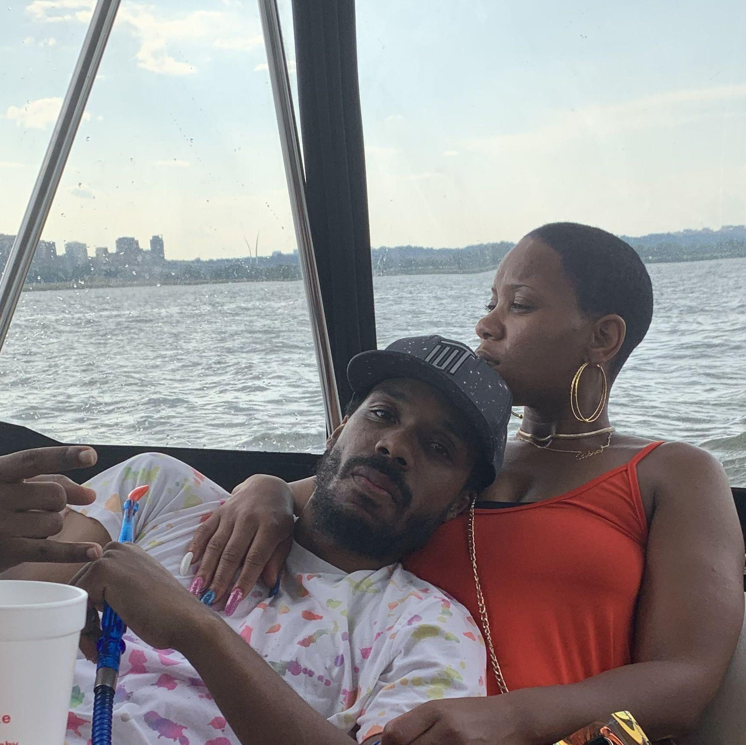 Chillin'on the boat, sippin'drinks, puffin 'hookah and shootin' the breeze with family never gets old.