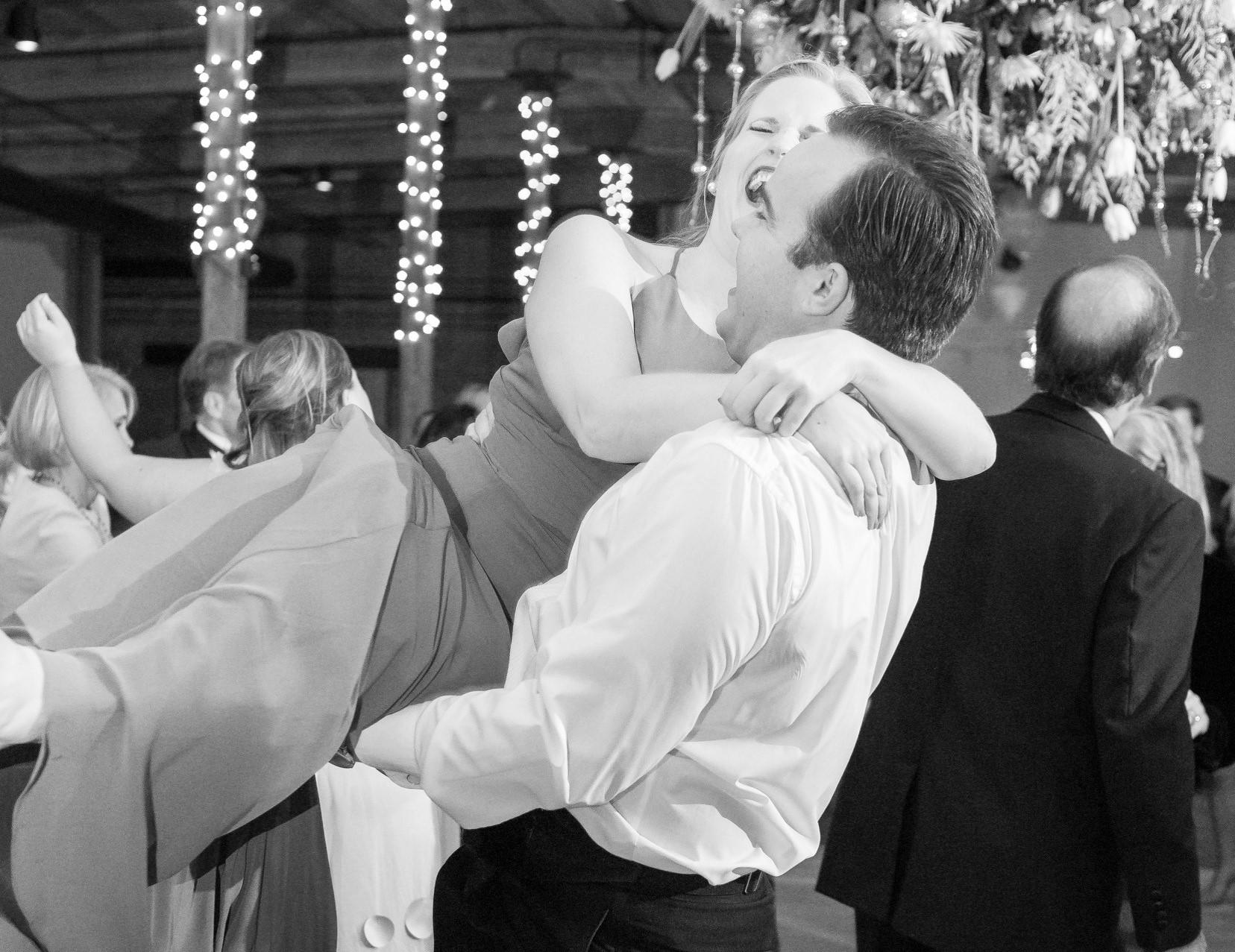 The Wedding Website of Lauren Regan and Oliver York