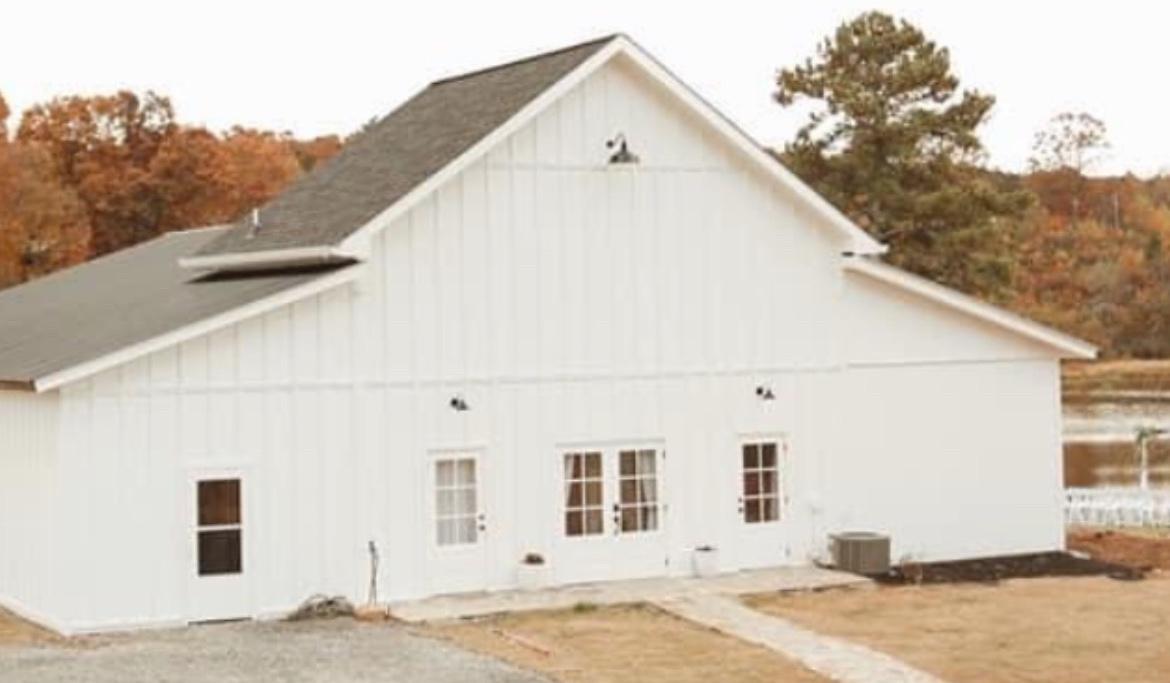 The Wedding Website of Glenda Rocha and Malachi Mize