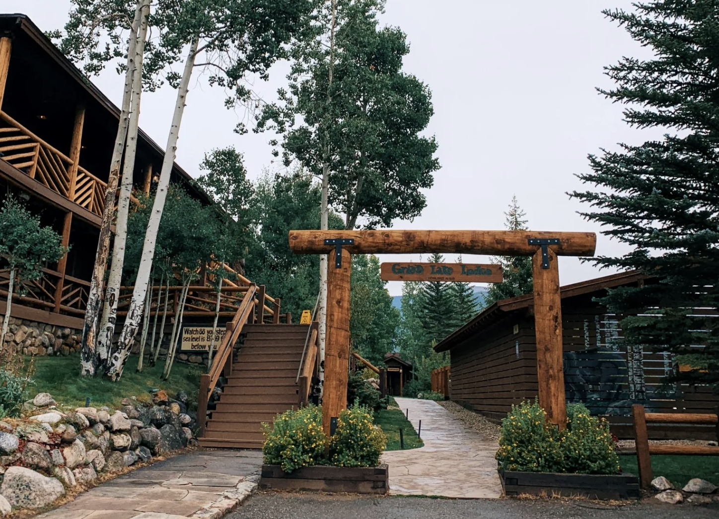 The Wedding Website of Emma Flosi and Tom Pratl