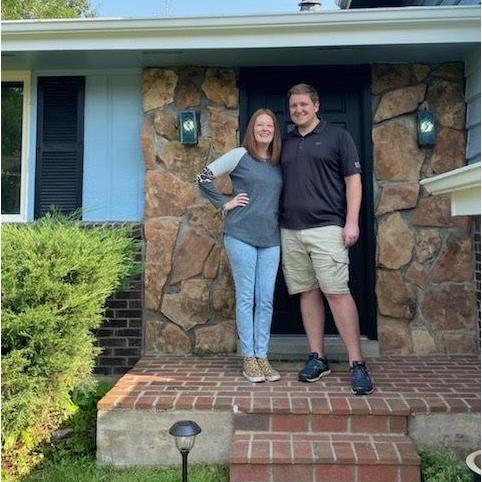 We are so thankful for the support from our amazing family and friends (especially our realtor, Jessica!) as we trekked through 150 houses to find our home last year.
We are officially homeowners!